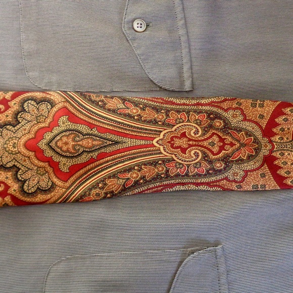 BURBERRY SOPHISTICATED SILK NECKTIE MADE IN ITALY - Picture 4 of 8